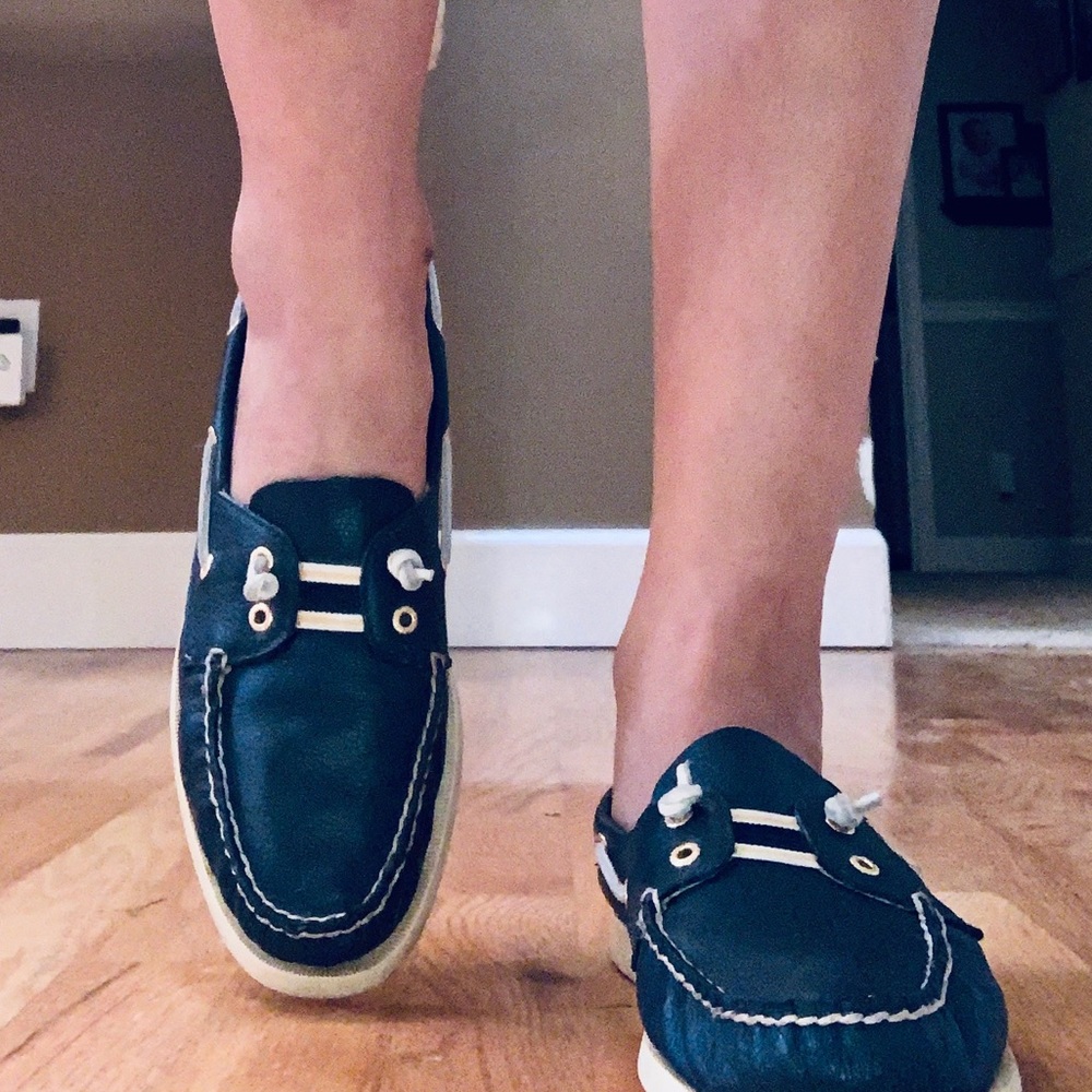 Sperry Top Sider Navy Leather Flats